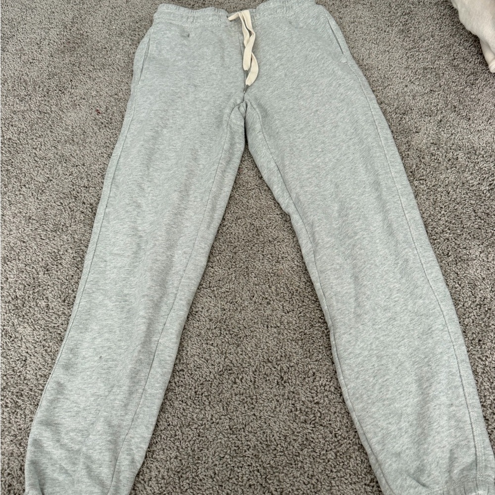 Aerie big chill Joggers - Picture 7 of 8